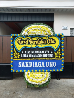Papan Bunga Duka di Paslaten Satu
